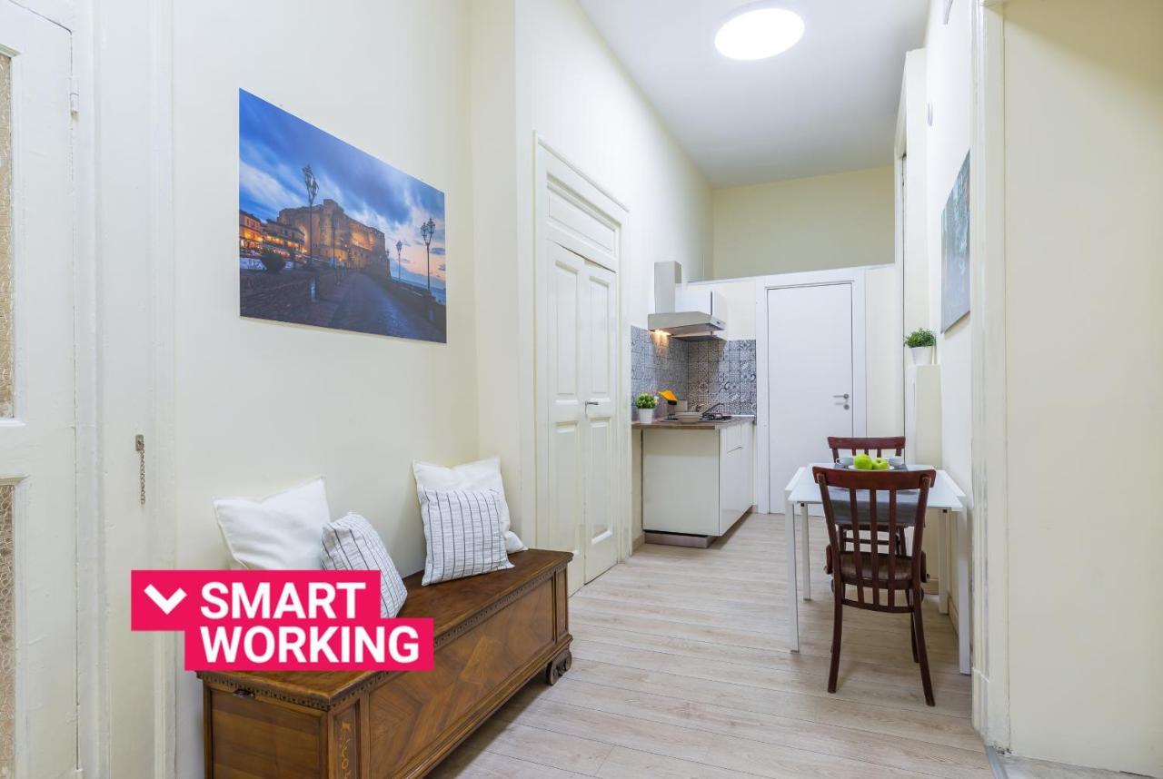 Apartamento A Pochi Passi Da Piazza Del Gesu By Wonderful Italy Nápoles Exterior foto