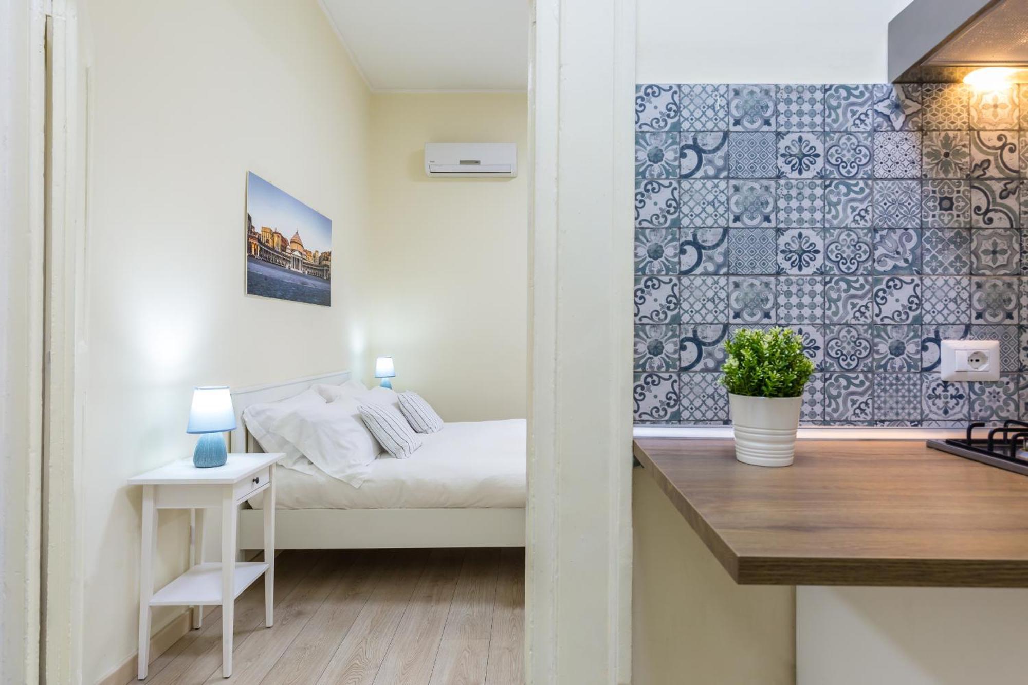 Apartamento A Pochi Passi Da Piazza Del Gesu By Wonderful Italy Nápoles Exterior foto